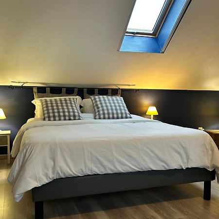 Bed and Breakfast Le D'Tour Gourmand Toulouse-le-Chateau Exterior foto