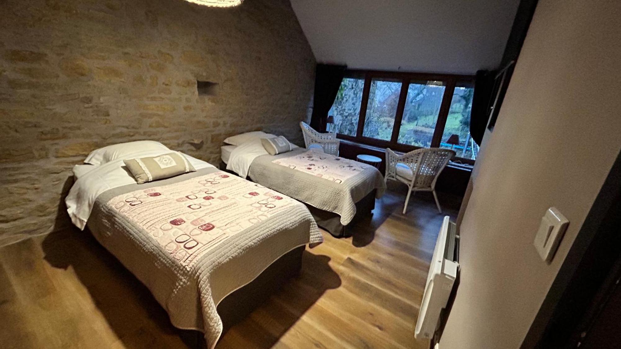 Bed and Breakfast Le D'Tour Gourmand Toulouse-le-Chateau Exterior foto