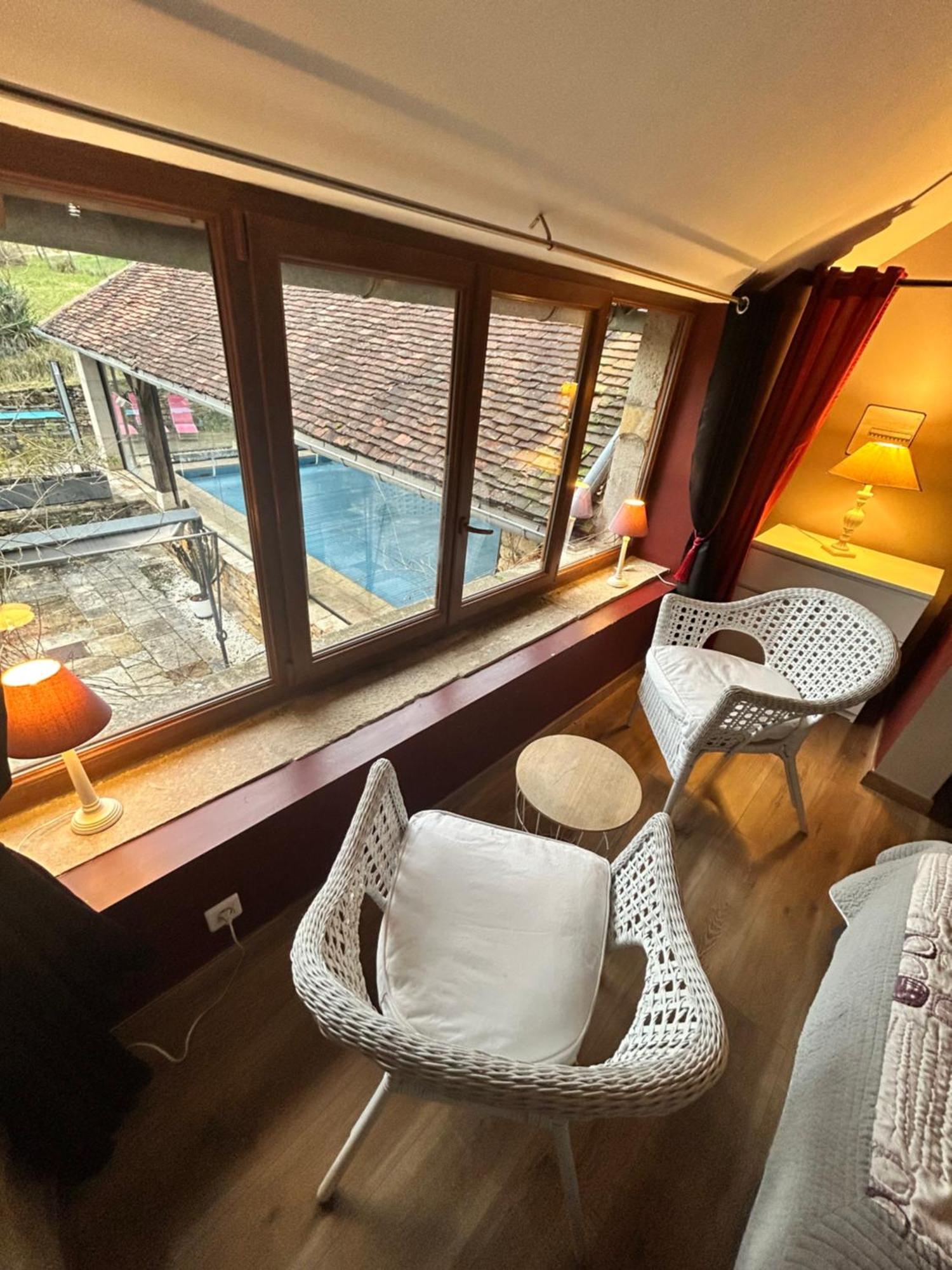 Bed and Breakfast Le D'Tour Gourmand Toulouse-le-Chateau Exterior foto