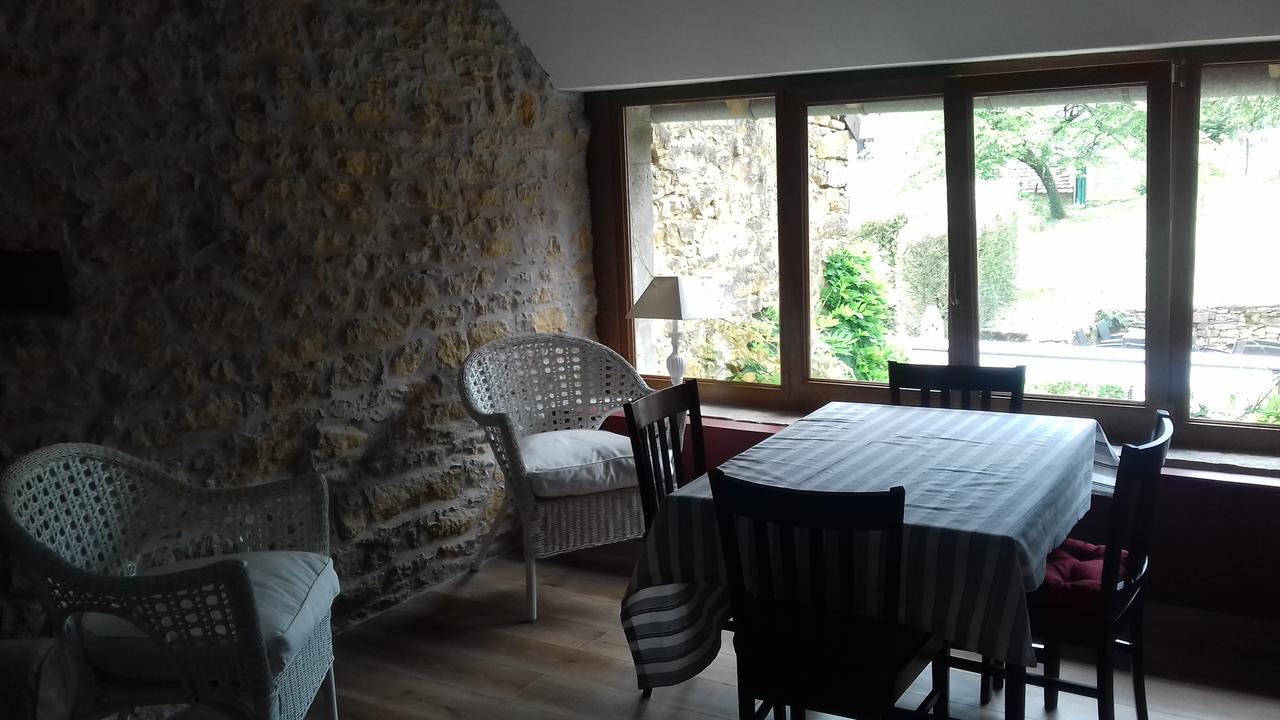 Bed and Breakfast Le D'Tour Gourmand Toulouse-le-Chateau Exterior foto